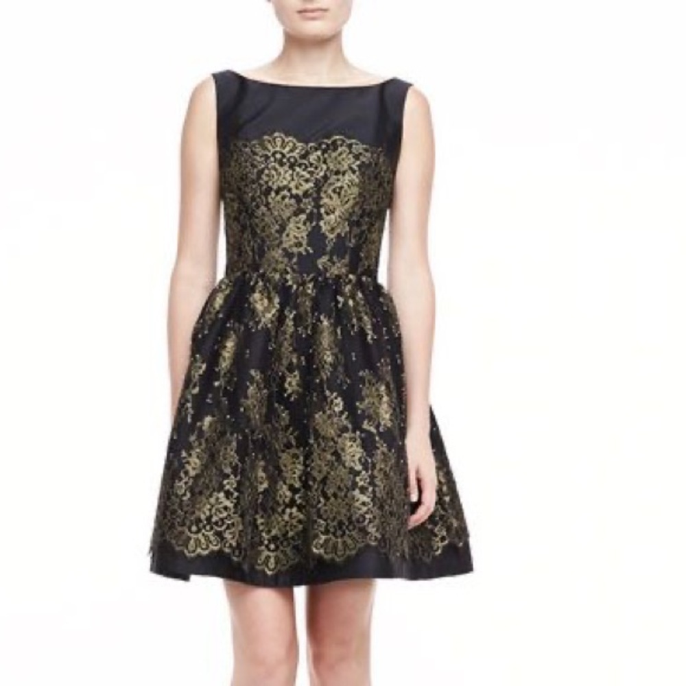 ML Monique L’huillier Gold Black Lace Fit Flare Mini Dress Party Birthday Sz 8